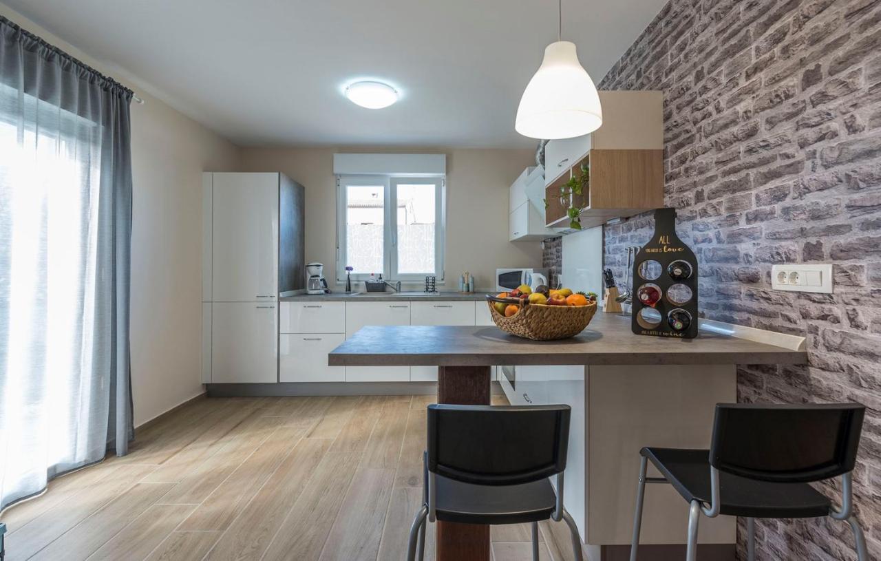 Villa Frontera Croatia 포레치 외부 사진