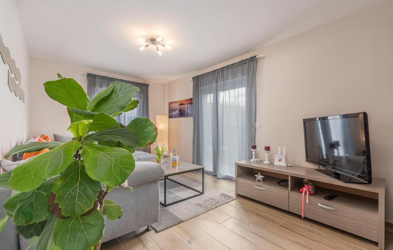Villa Frontera Croatia 포레치 외부 사진