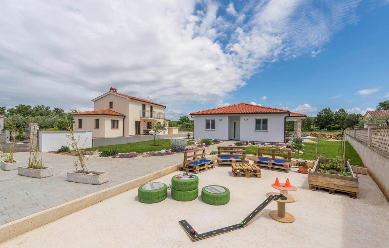 Villa Frontera Croatia 포레치 외부 사진